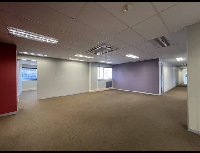 418M² OFFICE TO LET IN SANDTON CENTRAL